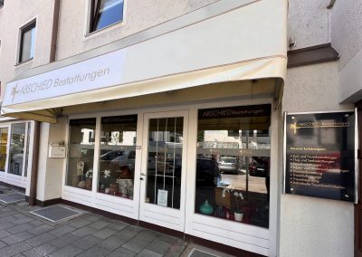 Außenansicht vom Bestattungsinstitut Abschied Bestattungen in Starnberg